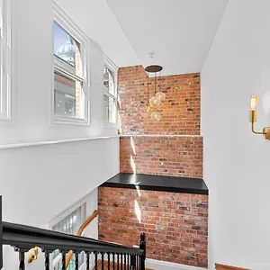 Ng1 Lofts Apartment